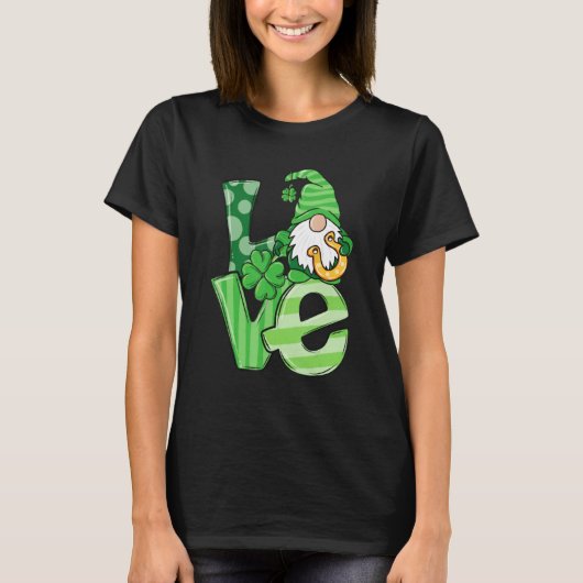 St Patrick's Day Love Gnomes Shamrock Horseshoe Ir Tシャツ (正面)