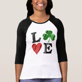 St. Patrick's Day LOVE withハートとシャムロック Tシャツ
