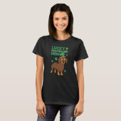 St Patrick's Day Lucky Dachshund Mom Tシャツ (正面フル)
