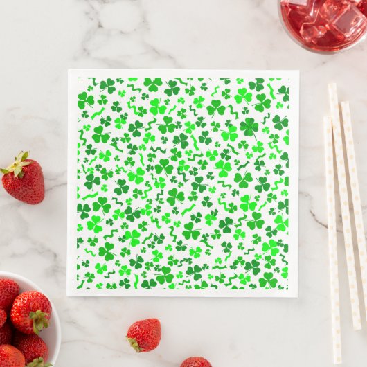 St Patrick's Day Lucky Shamrocks Confetti Pattern (インサイチュ)