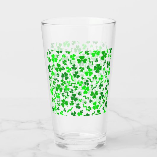 St Patrick's Day Lucky Shamrocks Confetti Pattern タンブラーグラス (裏面)