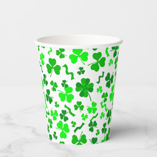 St Patrick's Day Lucky Shamrocks Confetti Pattern 紙コップ (裏面)