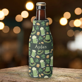 St Patricks Day Pattern Sláinte Funny Green Name ボトルクーラー