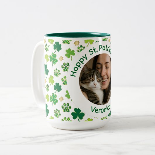St. Patrick's Day Personalized Cat Mom Photo Mug ツートーンマグカップ (正面左)