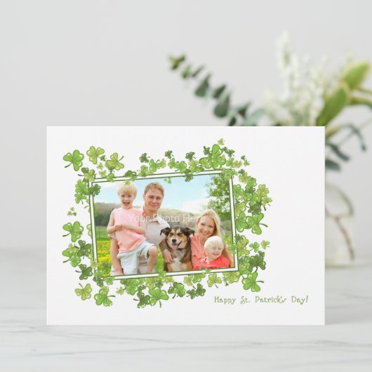 St. Patrick's Day Photo Card, Shamrock Frame カード (スタンド正面)