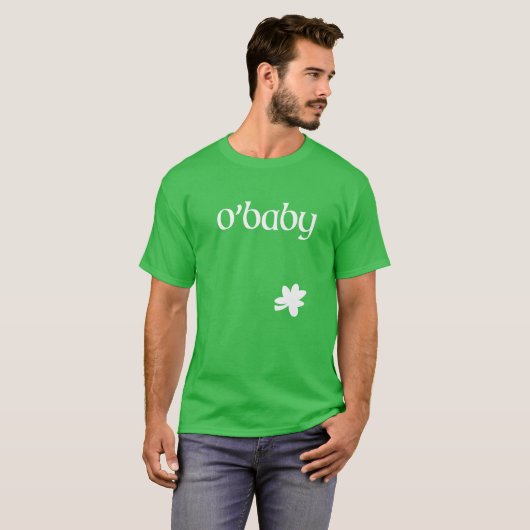 St. Patrick's Day Pregnancy Announcement O'baby St Tシャツ (正面フル)