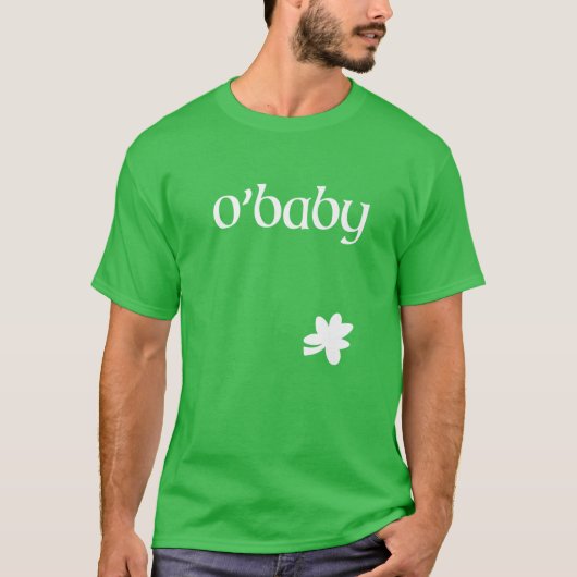St. Patrick's Day Pregnancy Announcement O'baby St Tシャツ (正面)