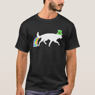 St Patrick's Day Rainbow Dog  German Shepherd Tシャツ