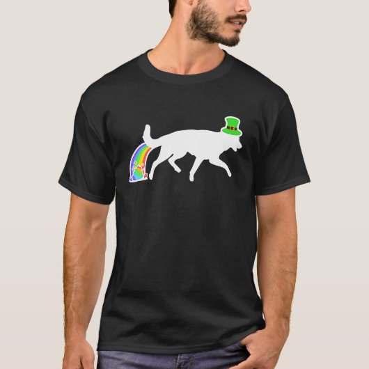 St Patrick's Day Rainbow Dog  German Shepherd Tシャツ (正面)