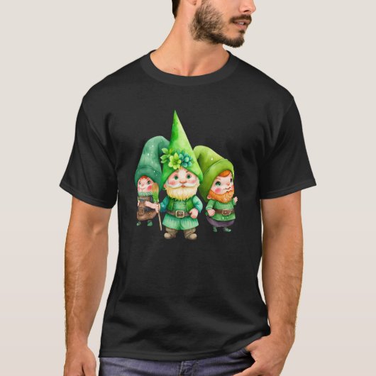 St Patricks Day Shamrock Shirt Three Gnomes St Pat Tシャツ (正面)