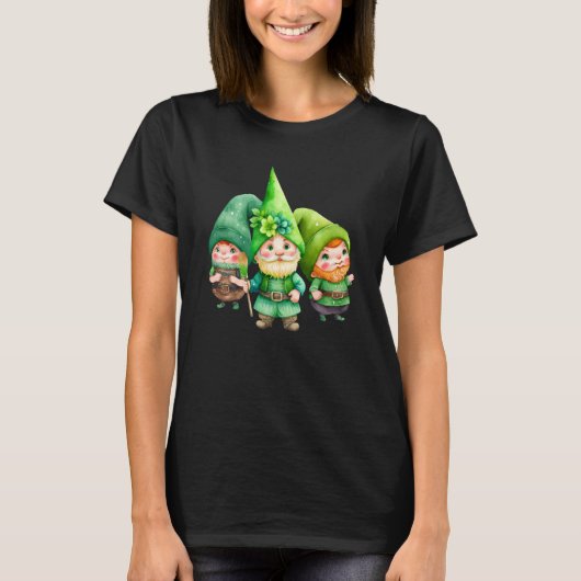 St Patricks Day Shamrock Shirt Three Gnomes St Pat Tシャツ (正面)