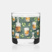 St. Patrick's Day Whiskey and Shamrocks Pattern ウイスキーグラス (左)