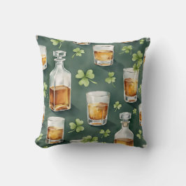 St. Patrick's Day Whiskey and Shamrocks Pattern クッション