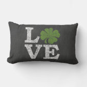 St patricks dayLOVE with shamrock ランバークッション (正面)