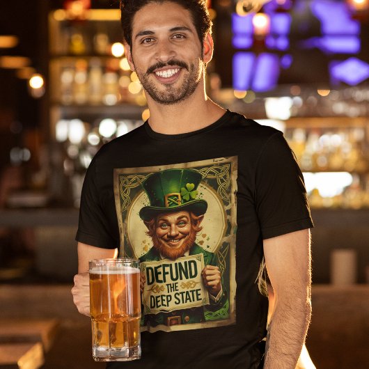 St Patricks Defund The Deep State FBI Surveillance Tシャツ