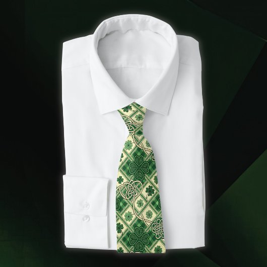 St Patrick's Shamrocks n Intertwined Celtic Knots ネクタイ