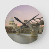 St Pauls Cathedral At Dusk  ラウンド壁時計 (正面)