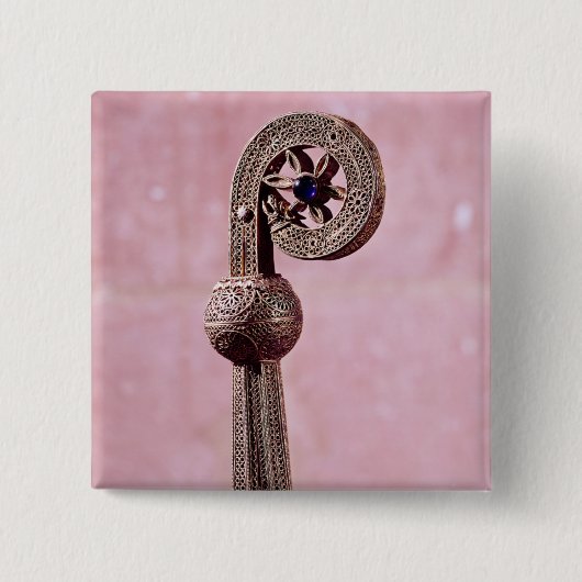 St Robert、c.1100の司教杖 缶バッジ (正面)