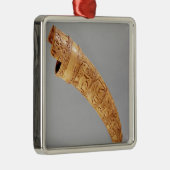 St. Serninの宝物からのoliphant、 メタルオーナメント (右)