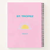 St Tropez、フランス、名門私立校風のピンク ノートブック (裏面)