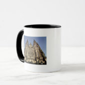St. Vitusのカテドラルの正面 マグカップ (正面左)