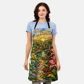Stain Glass Lilies and Sunshine エプロン (着用した状態)