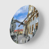 Stairs with stone angels at Loreto Prague church ラウンド壁時計 (傾斜)