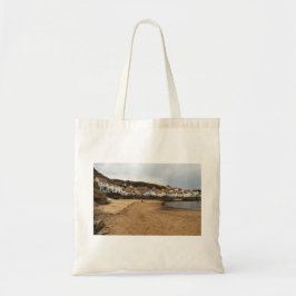 Staithes Harbour Beach and Village Front トートバッグ