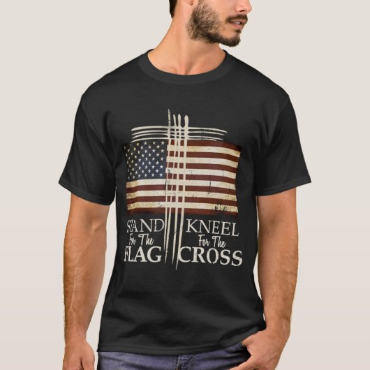 STAND FOR THE FLAG Kneel For Cross Love USA Tシャツ (正面)