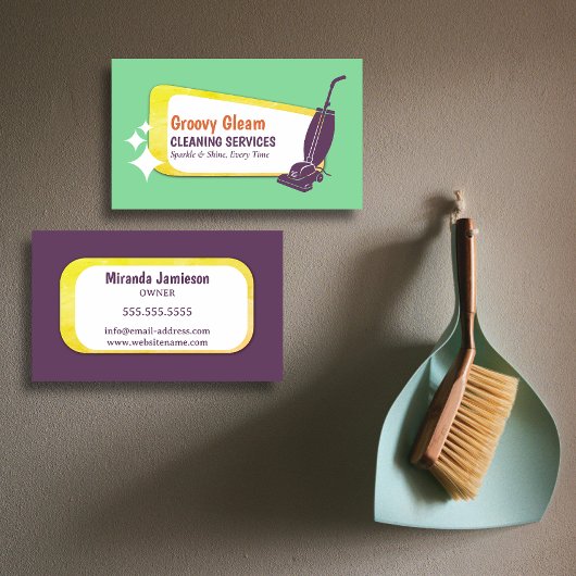 Stand Out Retro Vacuum Professional Cleaning 名刺