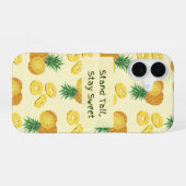 Stand Tall, Stay Sweet Pineapple pattern iPhone 16ケース (裏面横)