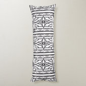 standard pillows on king bed ボディピロー (裏面 (縦))