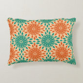 Starburtのファンキーなティール(緑がかった色)及びオレンジデザイン アクセントクッション (正面)