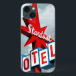 Stardustのモーテルの印 iPhone 13ケース<br><div class="desc">Stardustのモーテルの印の芸術家: Naomi McCavitt</div>