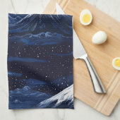 Starlit Peaks – Midnight Mountain Sky (3) キッチンタオル (四つ折り)