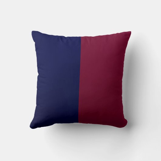 Starry Warmth - Lumberjack Anime Boy by Campfire クッション (裏面)