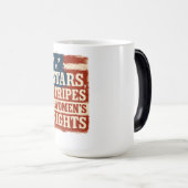 Stars, Stripes & Women’s Rights Distressed Flag モーフィングマグカップ (正面右)