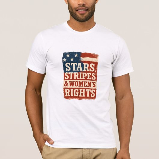 Stars, Stripes & Women’s Rights Distressed Flag Tシャツ (正面)