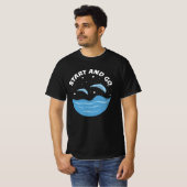 Start and Go! - Cute Dolphins Tシャツ (正面フル)