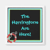 Stateroomドアマーパーソナライズされたカーはこちら マグネット (正面)