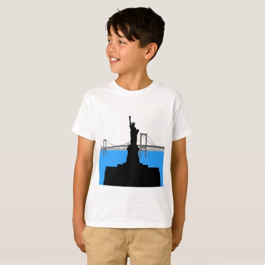 Statue of Liberty Silhouette New York Skyline Tシャツ (正面フル)