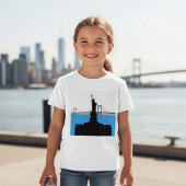 Statue of Liberty Silhouette New York Skyline Tシャツ