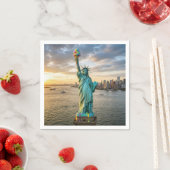 Statue of Liberty With Rainbow Ice Cream Cone スタンダードカクテルナプキン (インサイチュ)