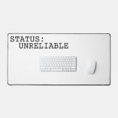 Status Unreliable Large Minimalist Typographic  デスクマット (キーボード&マウス)