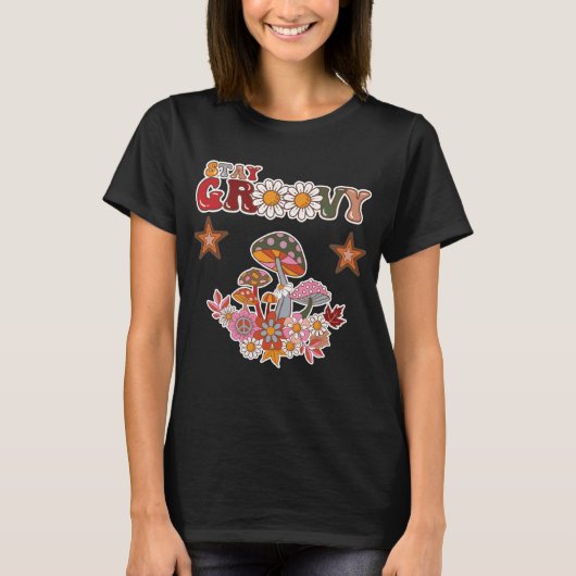 Stay Groovy Retro Mushroom & Daisy Flower Vintage  Tシャツ (正面)