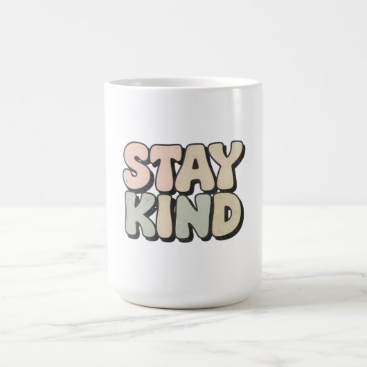 Stay Kind - レトロ70sグルービータイポグラフィー コーヒーマグカップ (中央)