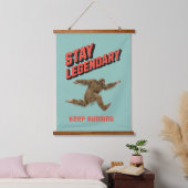 Stay Legendary, Keep Running Funny Bigfoot 吊り下げ型タペストリー (寝室)