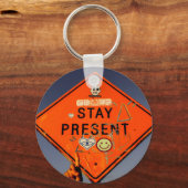 Stay Present, Orange Road Sign Graffiti キーホルダー (正面)