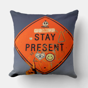 Stay Present, Orange Road Sign Graffiti クッション