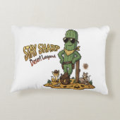 Stay Sharp Desert Legend Cowboy Cactus Illustratio アクセントクッション (裏面)